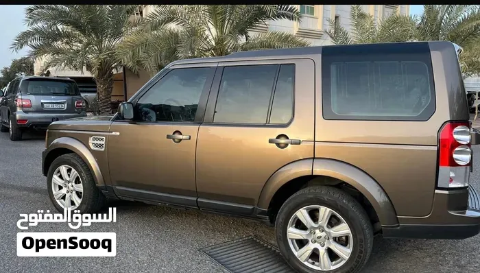 Land Rover Lr4 2013 photo 2
