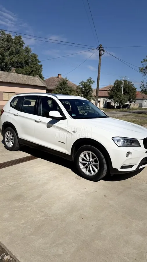 BMW X3 2012 photo 2