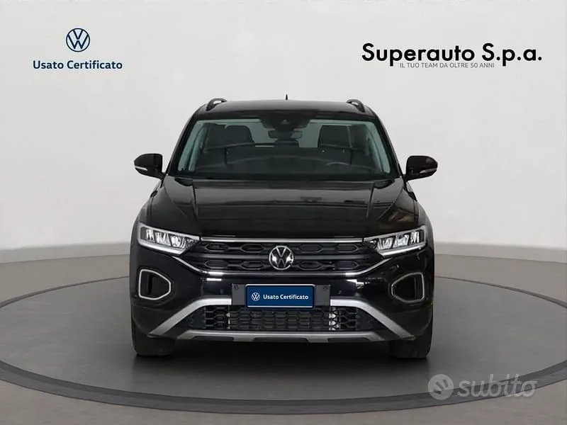 Volkswagen T-Roc 2025 photo 2