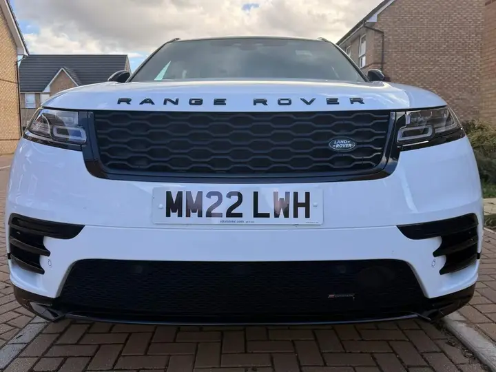 Land Rover Range Rover Velar 2022 photo 2