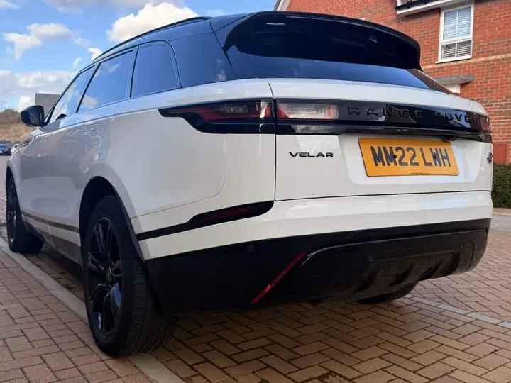 Land Rover Range Rover Velar 2022 photo 4
