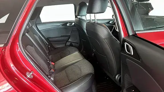 Kia Ceed 2023 photo 5