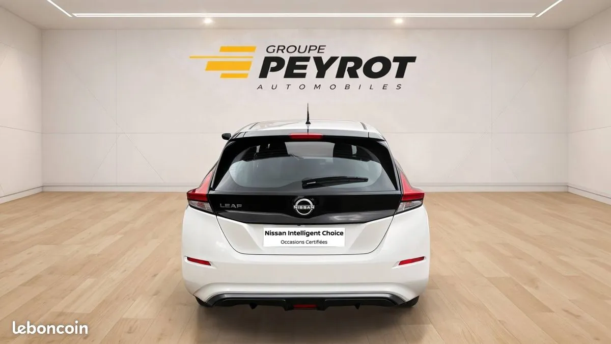 Nissan Leaf 2025 photo 4