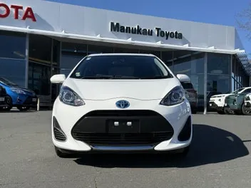 Toyota Aqua 2021 photo 3