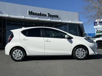 Toyota Aqua 2021 photo 4