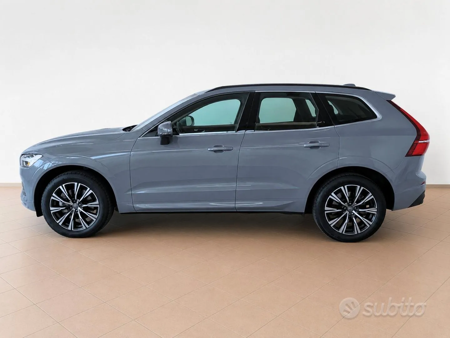 Volvo Xc60 2023 photo 2