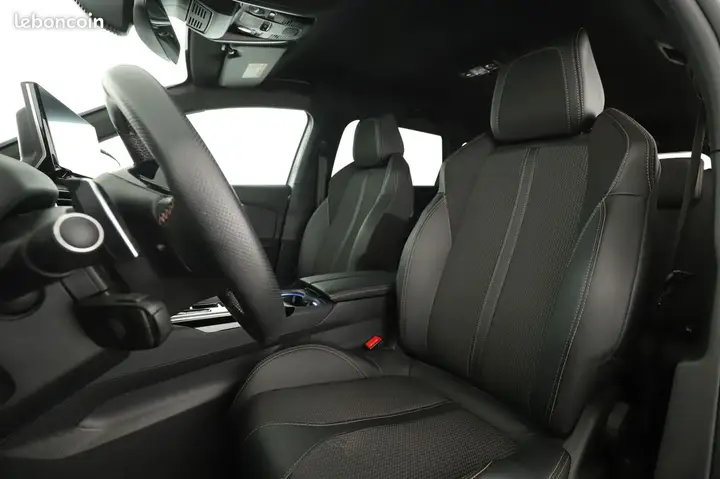 Peugeot 5008 2024 photo 5