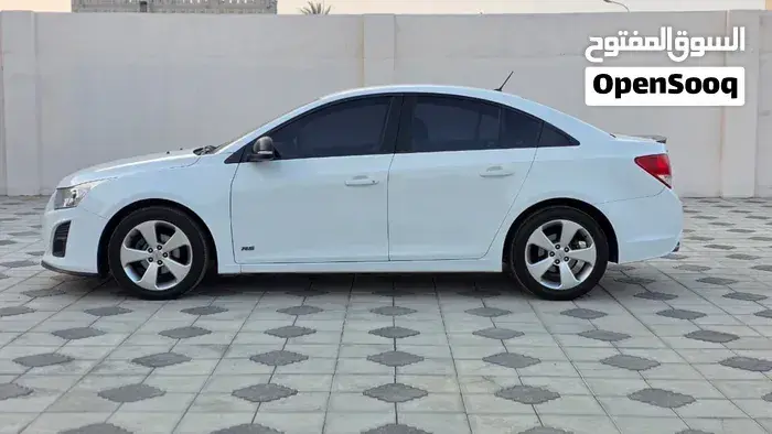 Chevrolet Cruze 2014 photo 2