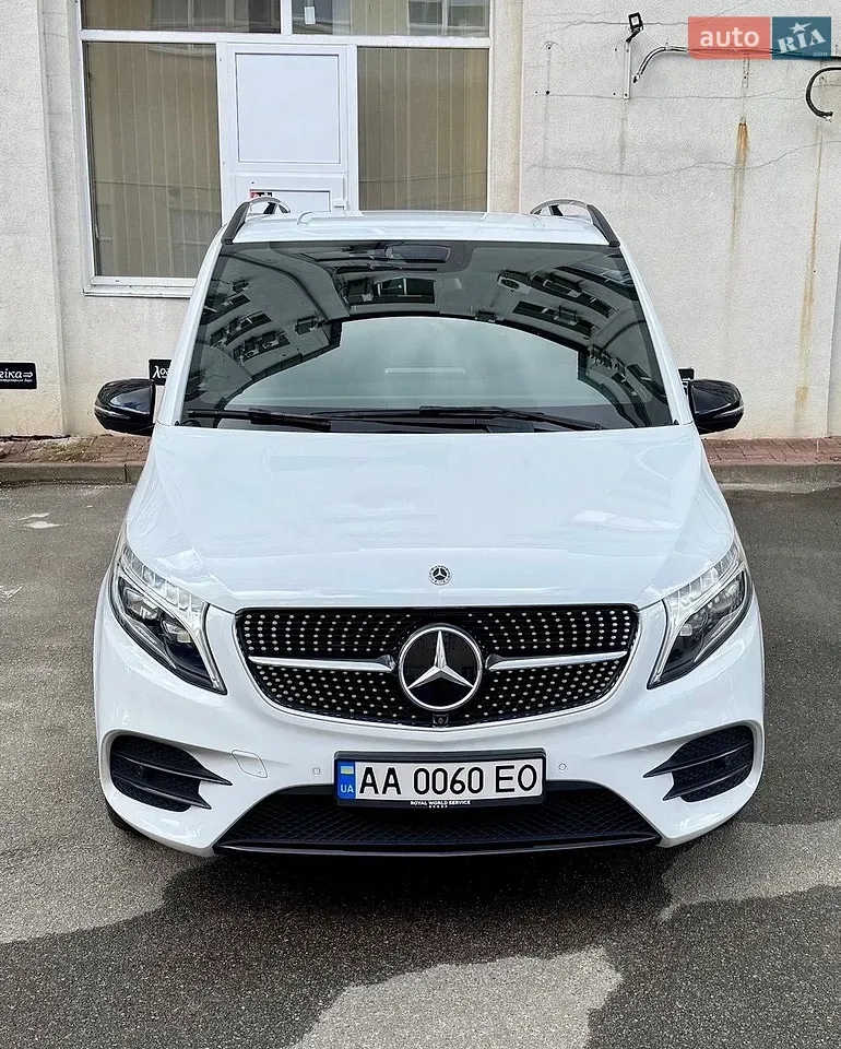 Mercedes-Benz V-Class 2021 photo 2