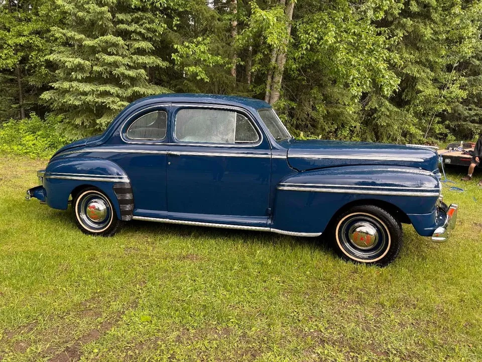 Mercury Coupe 1947 photo 2