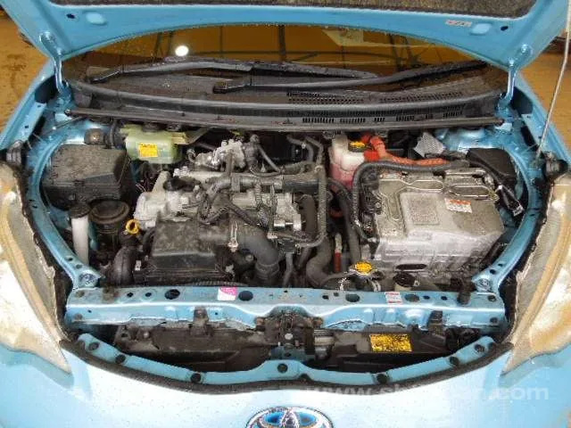 Toyota Aqua 2012 photo 5