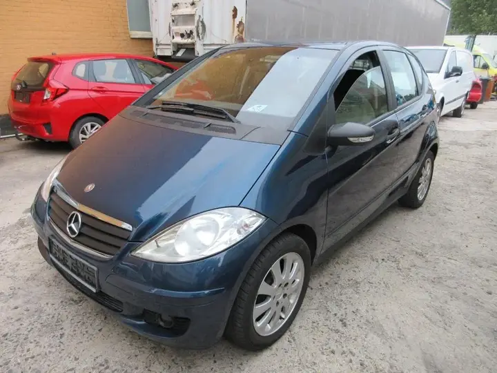 Mercedes-Benz A150