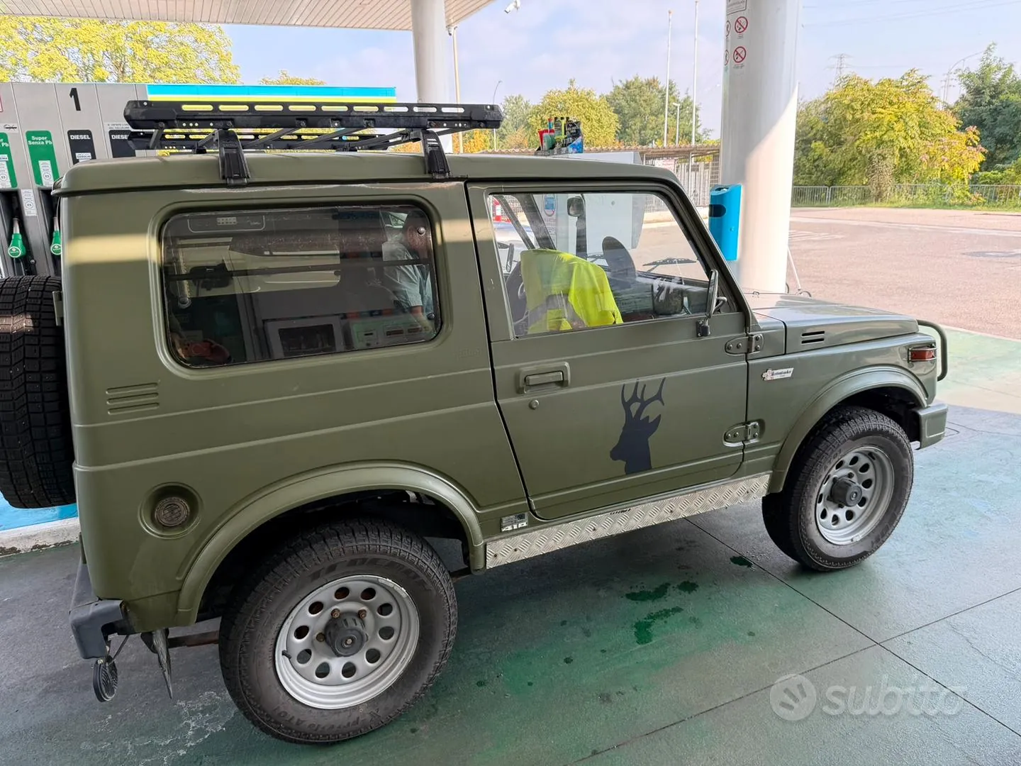 Suzuki Samurai