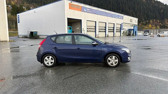 Hyundai I30 2010 photo 5