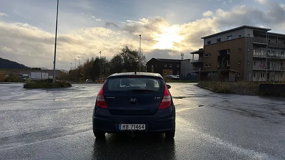 Hyundai I30 2010 photo 4