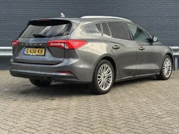 Ford Focus Wagon 2019 photo 2