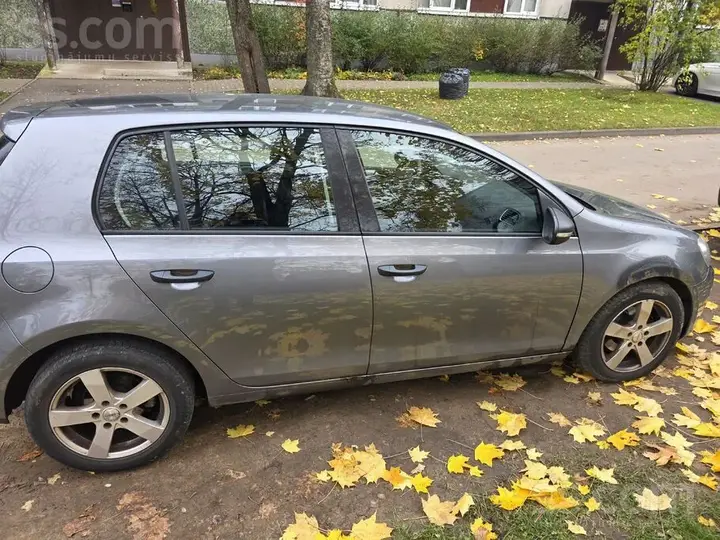 Volkswagen Golf 6 2011 photo 4