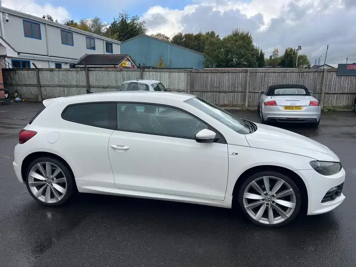 Volkswagen Scirocco 2012 photo 5