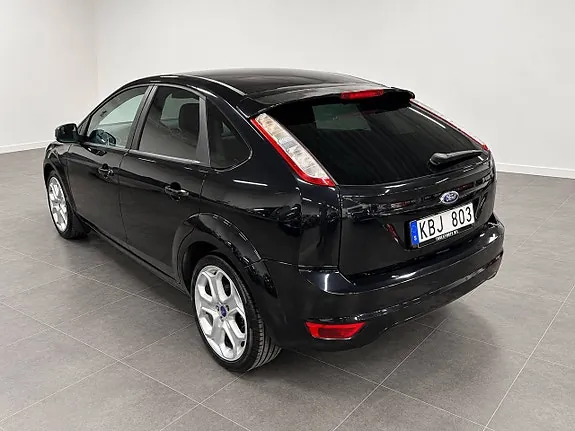 Ford Focus 2010 photo 4