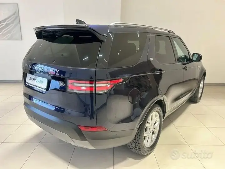 Land Rover Discovery 2020 photo 2