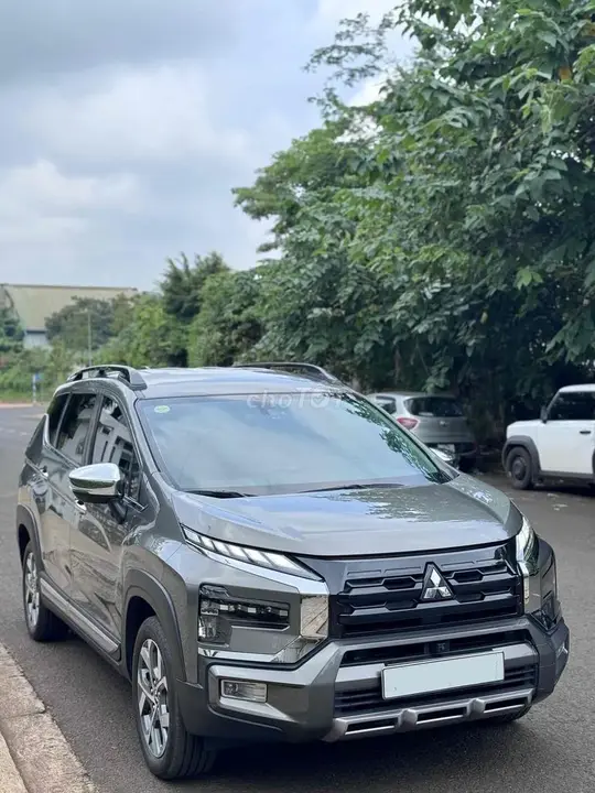 Mitsubishi Xpander Cross 2023 photo 2