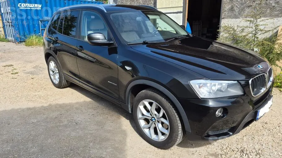 BMW X3 2013 photo 2