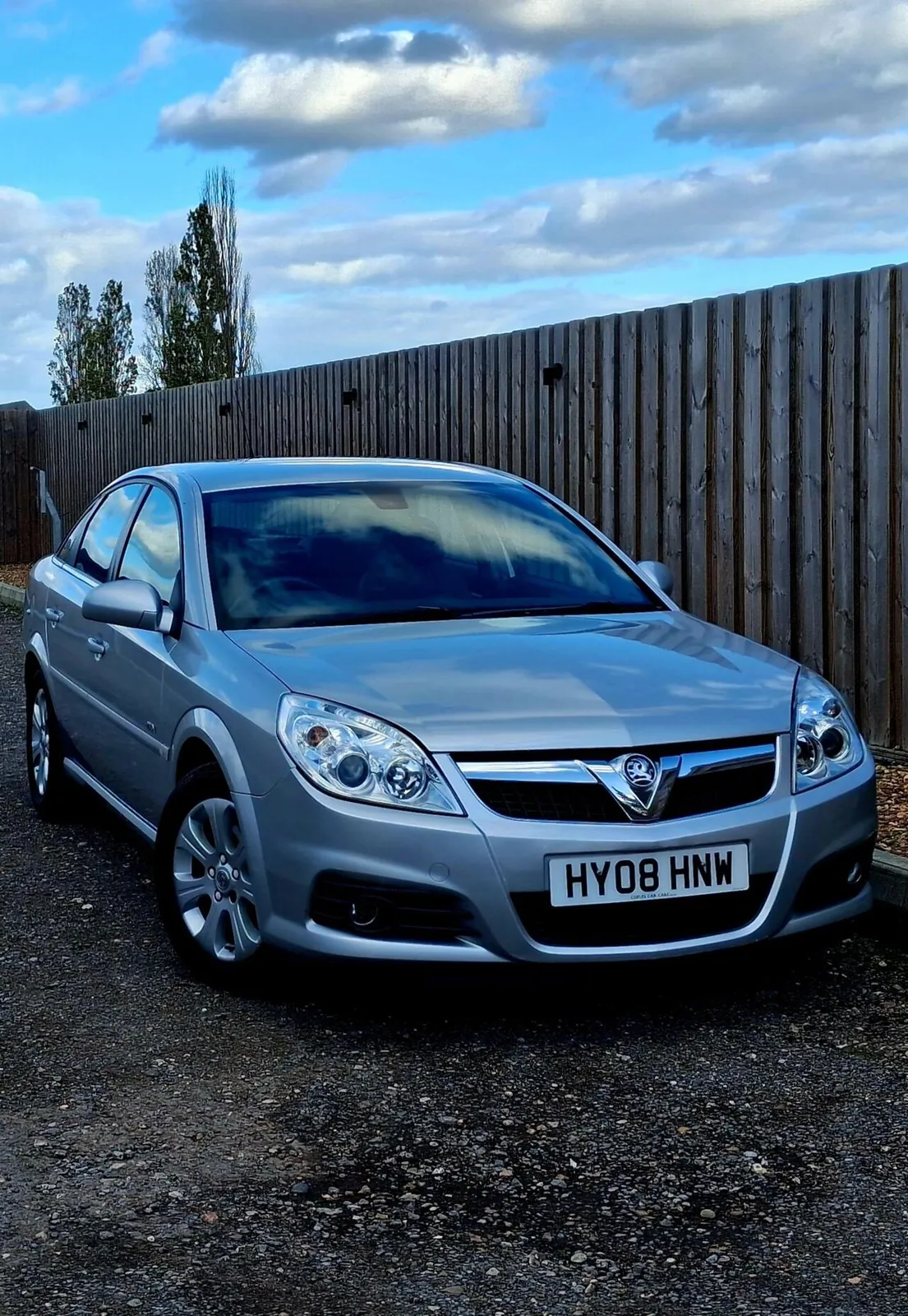 Vauxhall Vectra 2008 photo 3