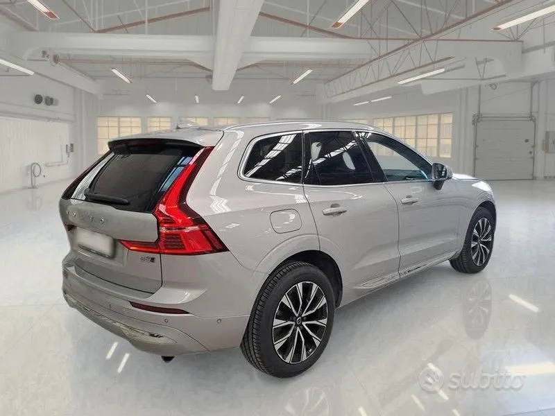 Volvo Xc60 2022 photo 4