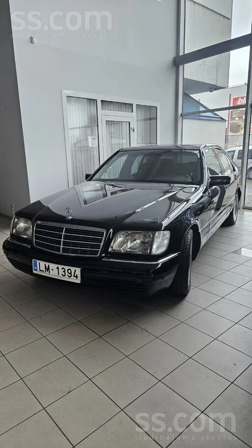 Mercedes-Benz S300