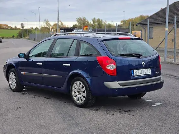 Renault Laguna 2002 photo 4