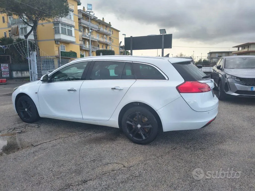 Opel Insignia 2012 photo 4