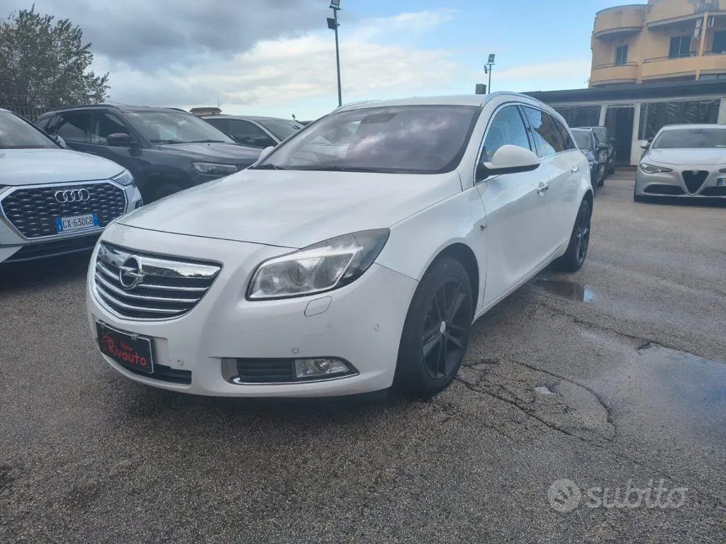 Opel Insignia 2012 photo 2