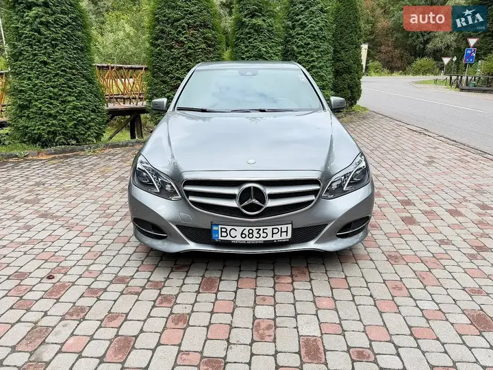 Mercedes-Benz E-Class 2014 photo 2