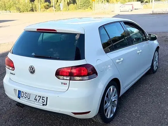 Volkswagen Golf 6 2011 photo 2
