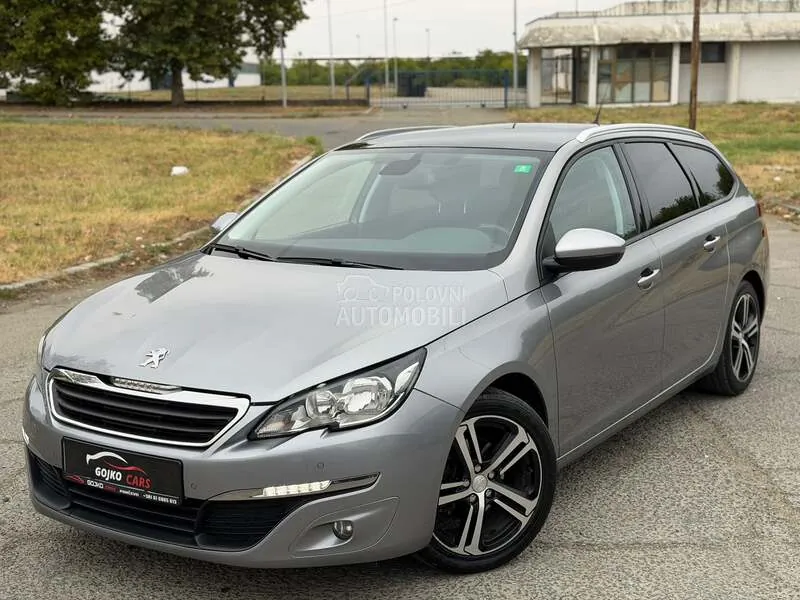 Peugeot 308 2015 photo 5