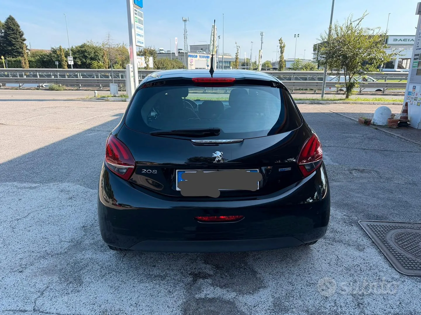Peugeot 208 2016 photo 4
