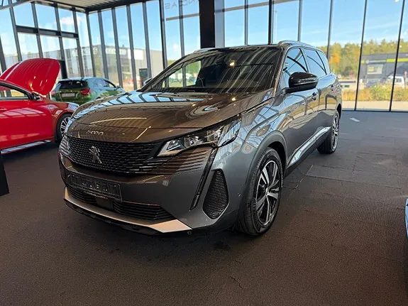 Peugeot 5008 2021 photo 3