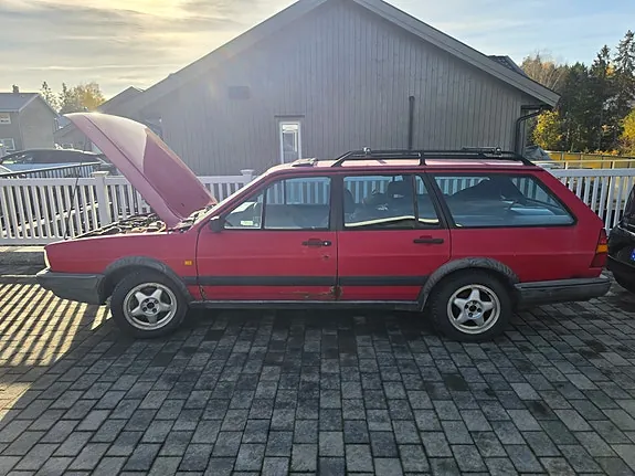 Volkswagen Passat 1987 photo 4