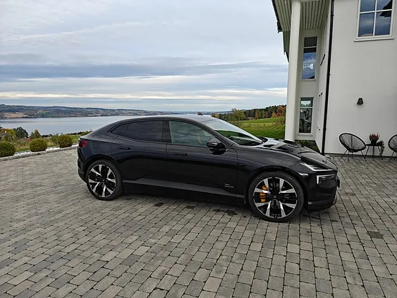 Polestar 4