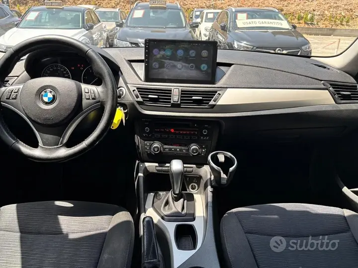 BMW X1 2012 photo 2