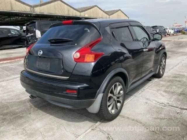 Nissan Juke 2013 photo 4