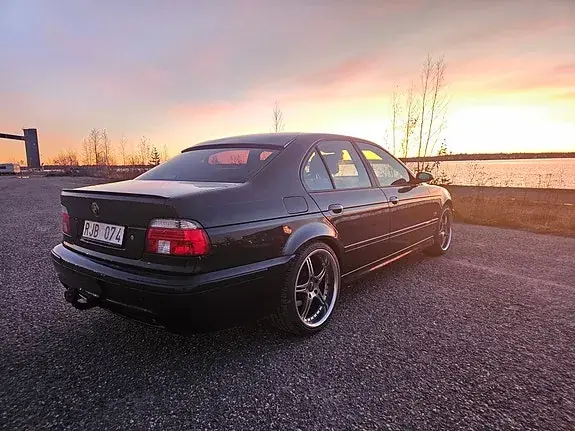 BMW 523I 2000 photo 4