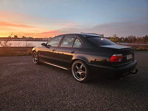 BMW 523I 2000 photo 3