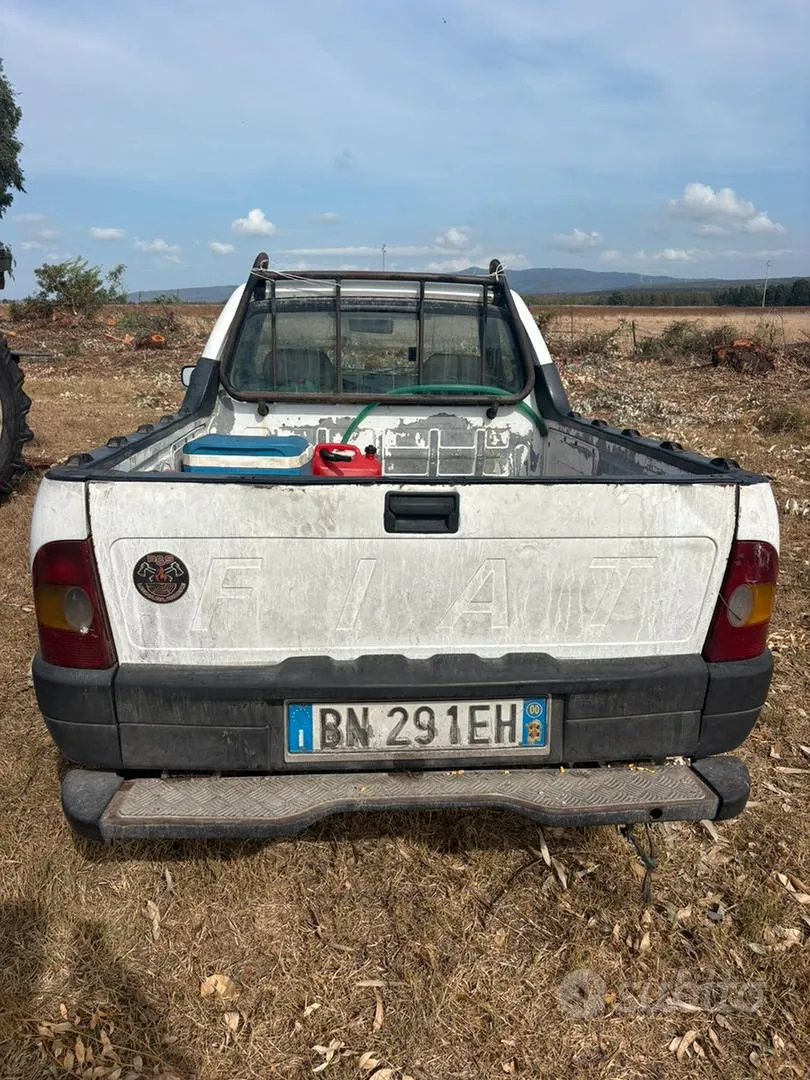 Fiat Strada 2000 photo 2