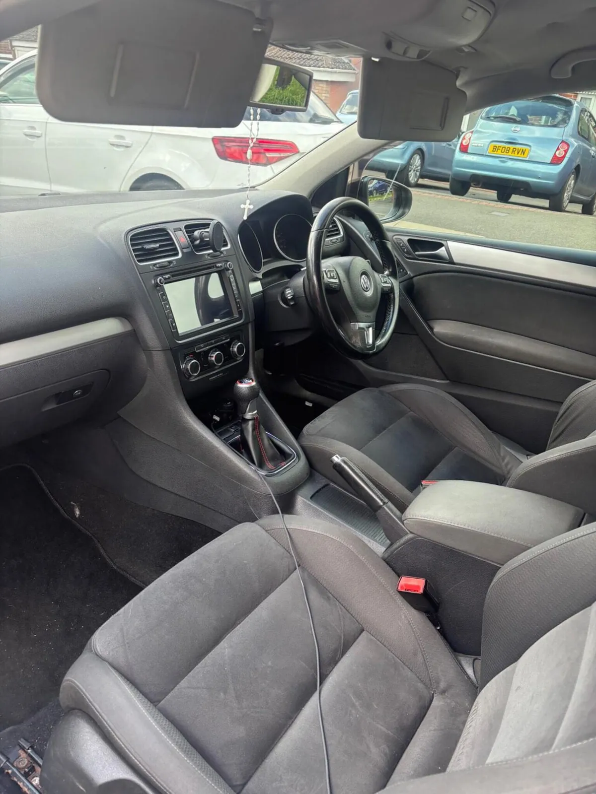 Volkswagen Golf 2009 photo 4