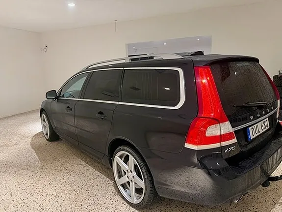 Volvo V70 2015 photo 4