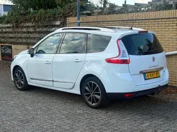 Renault Grand Scenic 2013 photo 3