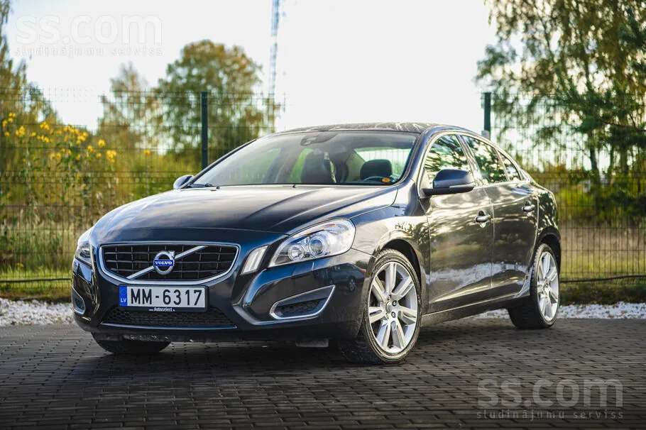 Volvo S60
