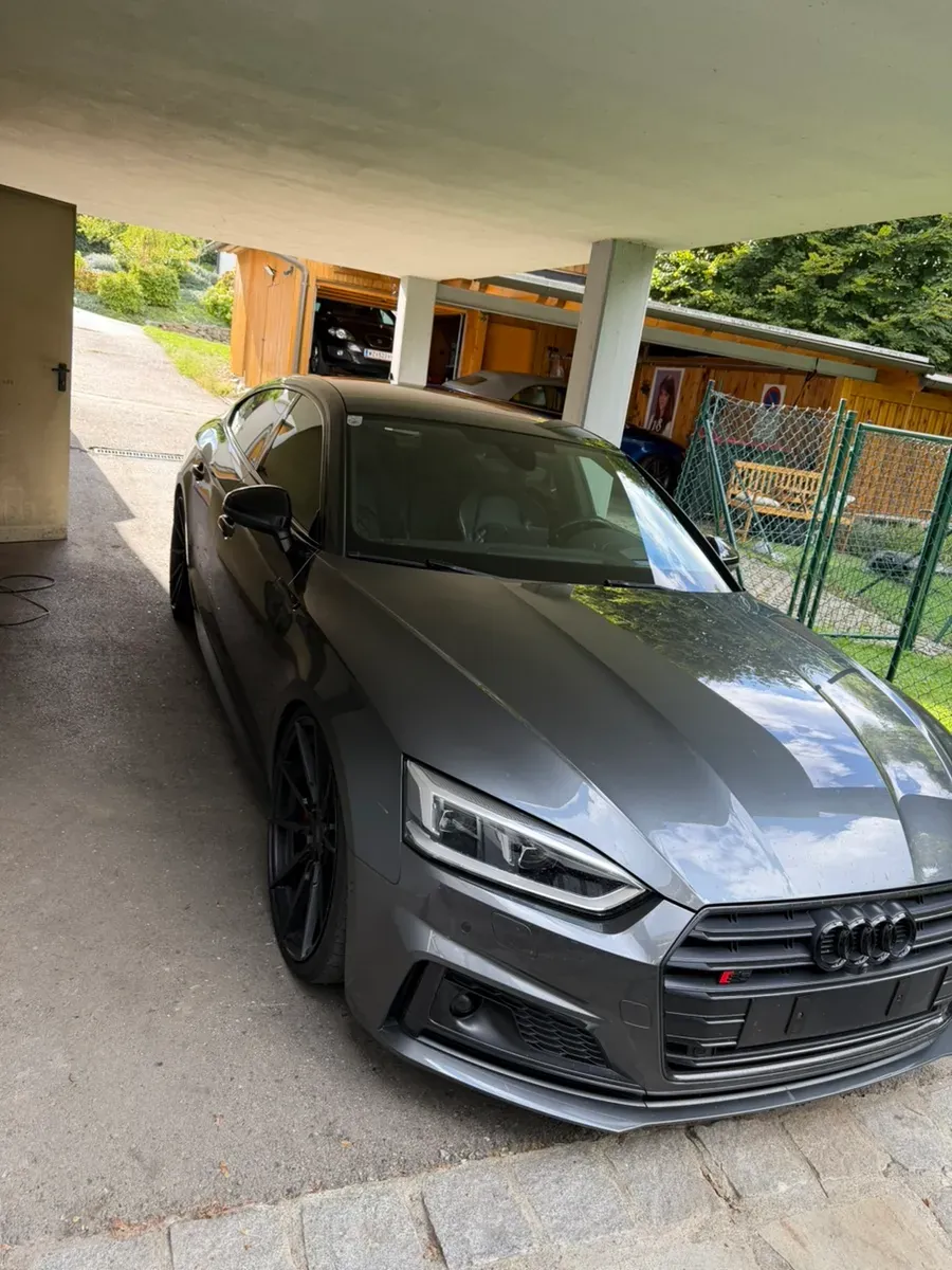 Audi A5 2019 photo 2