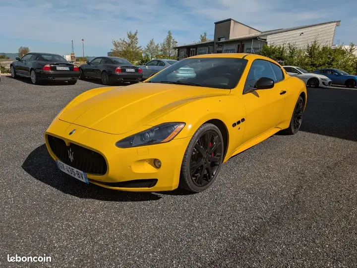 Maserati Granturismo 2009 photo 2